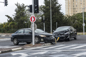 How Mercado Kramer, LLP Can Help After an Intersection Crash in Salinas, CA